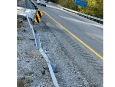 SGET End Terminal post-impact — Incident 5, photo 11