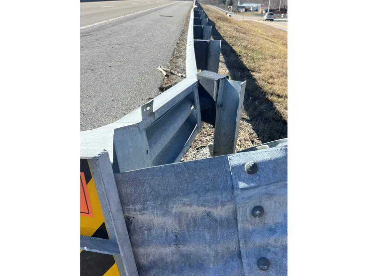 SGET End Terminal post-impact — Incident 3, photo 2