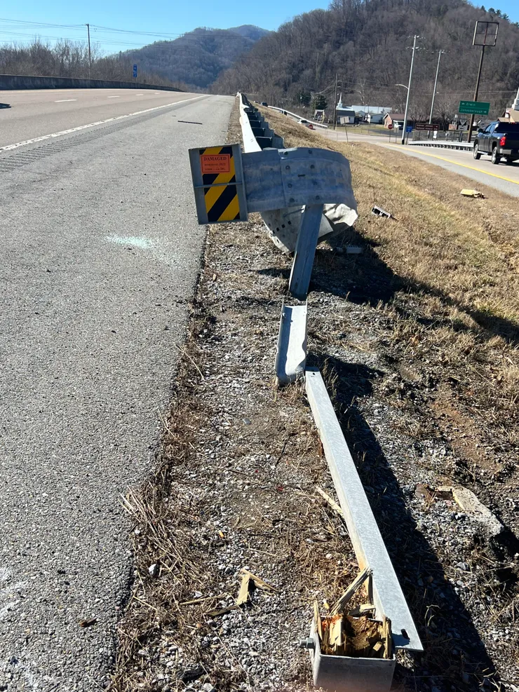 SGET End Terminal post-impact — Incident 3, photo 6