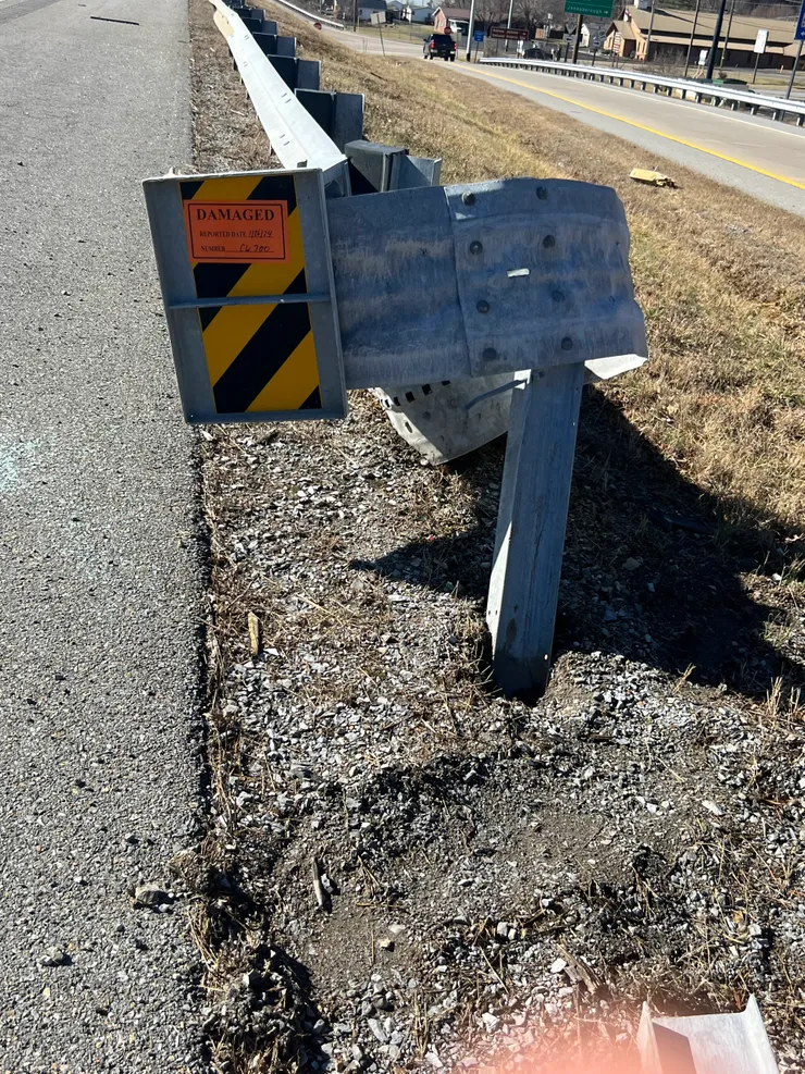 SGET End Terminal post-impact — Incident 3, photo 9